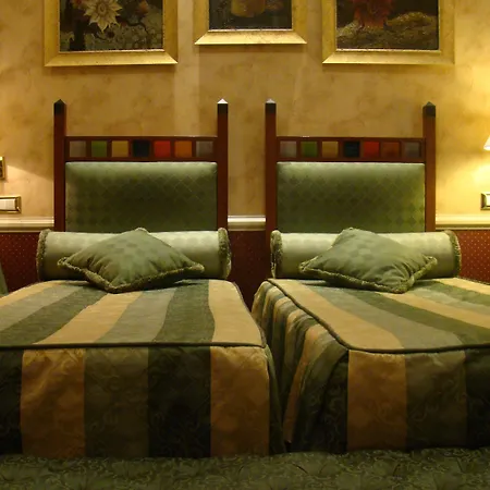 Britannia Marina Centro 3*