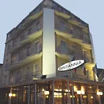 Britannia Marina Centro 3* リミニ