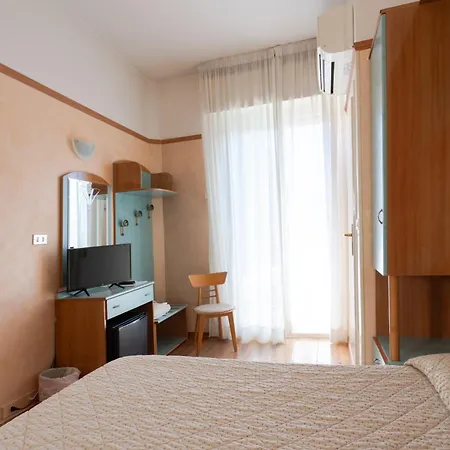 Britannia Marina Centro רימיני