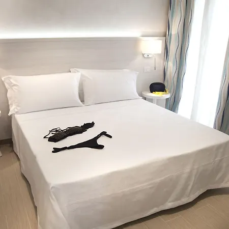 Britannia Marina Centro מלון רימיני