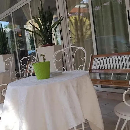 Britannia Marina Centro فندق 3*