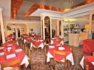 Britannia Marina Centro מלון 3*
