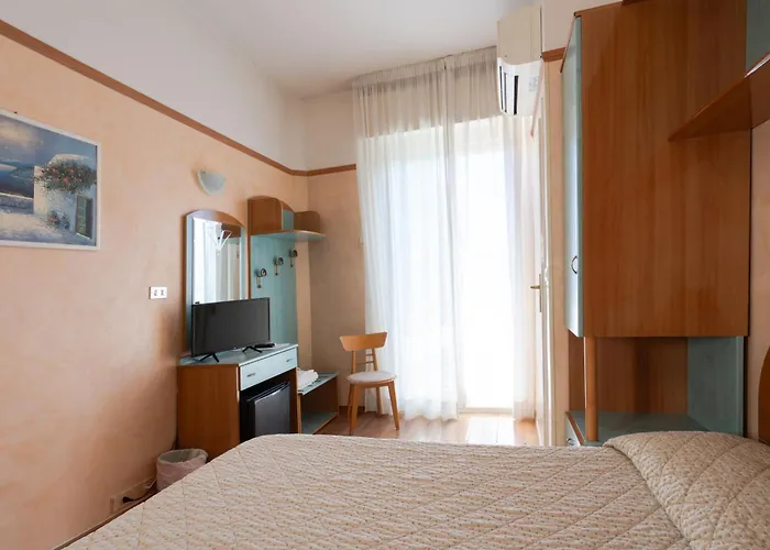 Britannia Marina Centro Rimini