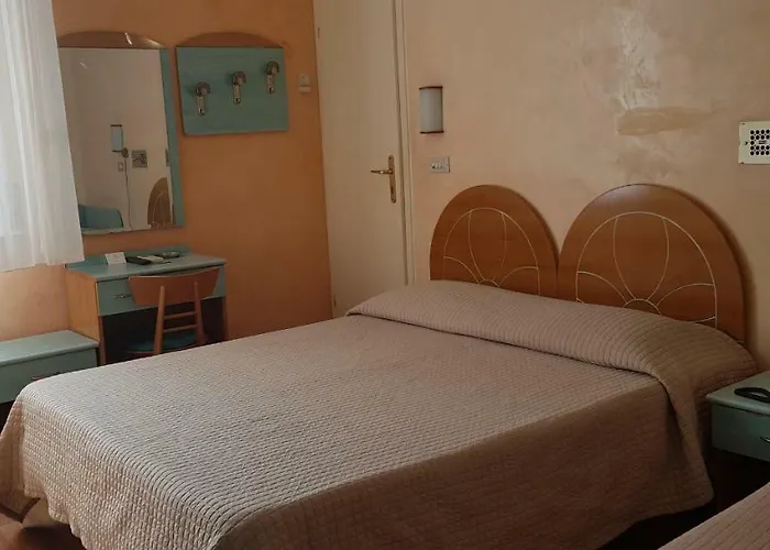 Britannia Marina Centro Rimini