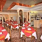 Britannia Marina Centro Hotel 3*