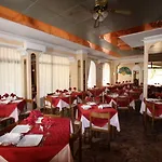 Britannia Marina Centro Hotel