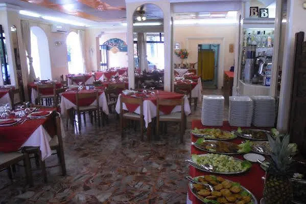 Hotel Britannia Marina Centro 3*